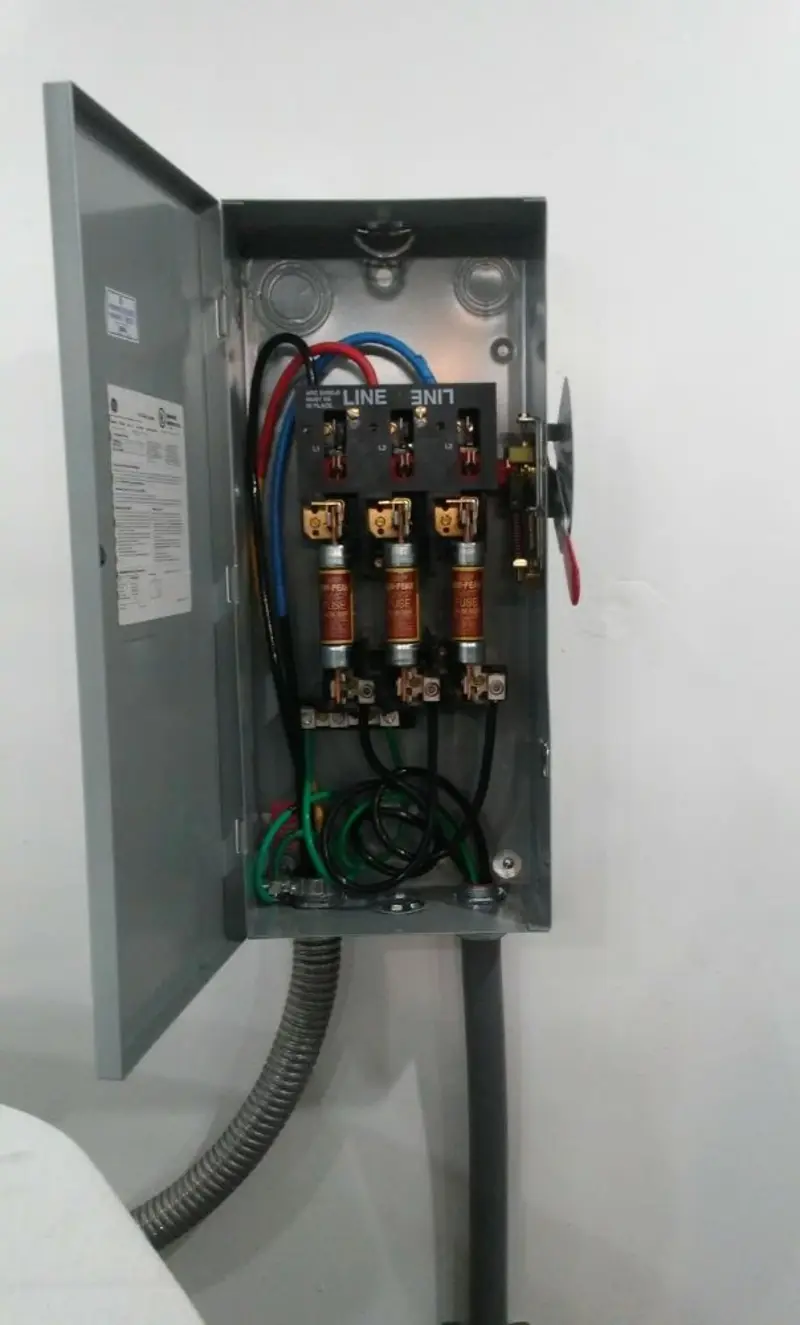 Three-phase disconnect switch installed for Electrical Wiring & Rewiring in Prior Lake